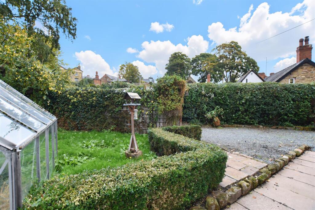 House in Llandudno, Ruabon - View 5