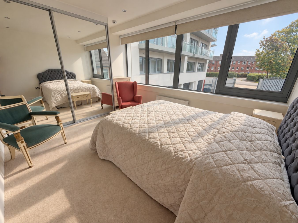 Apartment in Poole, Longfleet - View 5