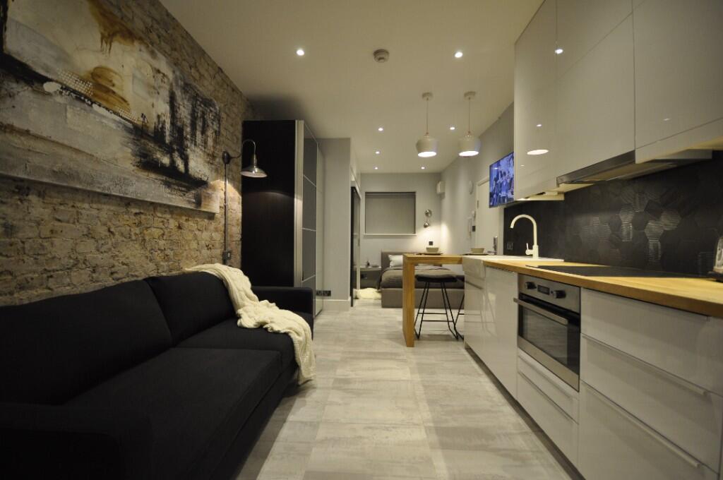 Studio flat for rent