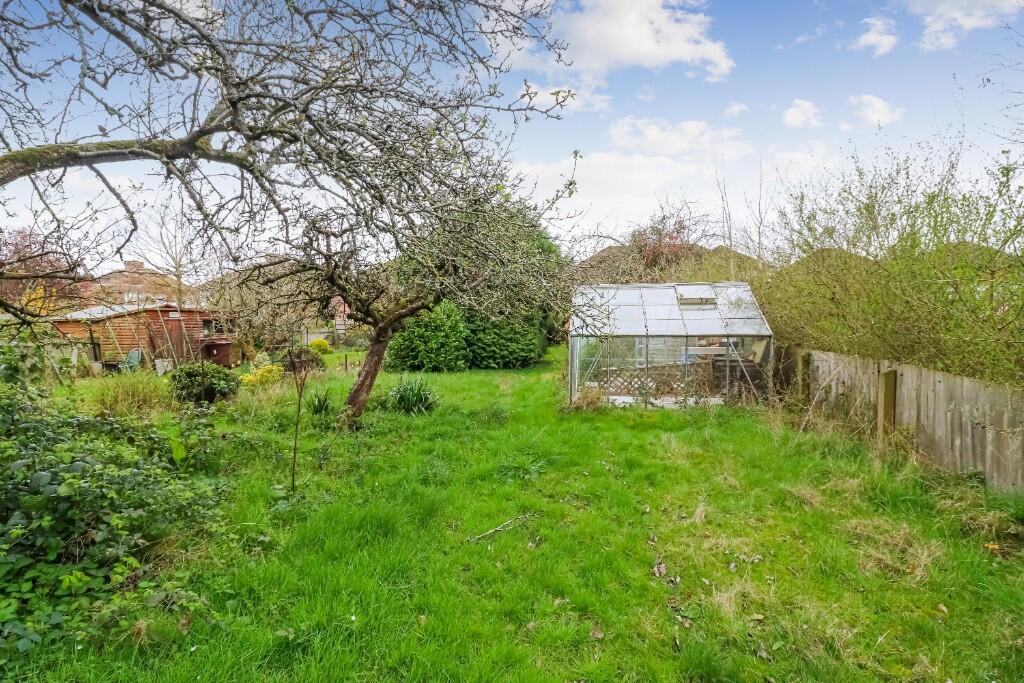 Additional image 16 of Laburnum Grove, St. Albans, Hertfordshire, AL2