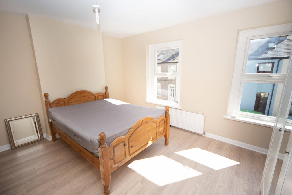 House in Cardiff, Maindy, Cathays - View 5