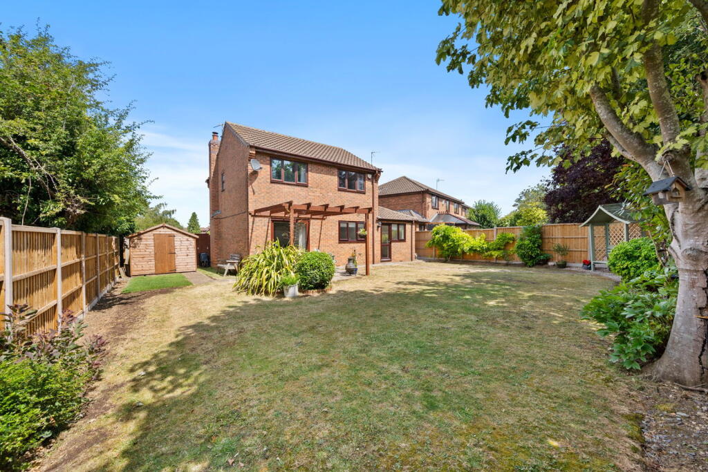 House in Barton Seagrave, North Northamptonshire - View 3