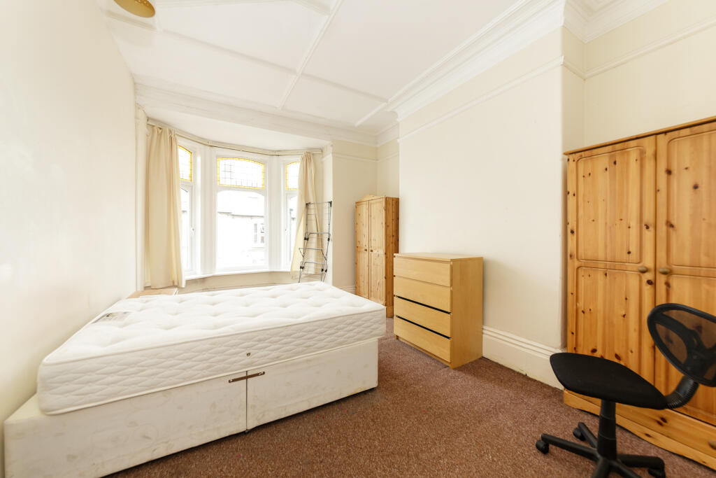 Apartment in Newcastle upon Tyne - View 4