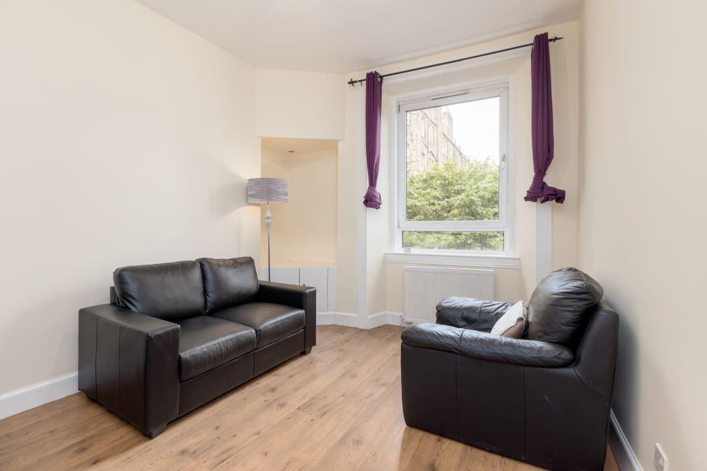 Apartment in Edinburgh, Gorgie - View 2
