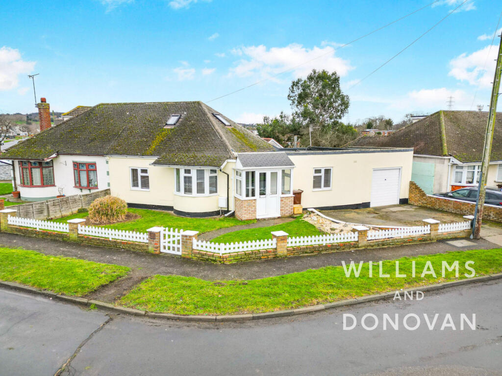 Main image of property: Watlington Road, Benfleet, SS7 5