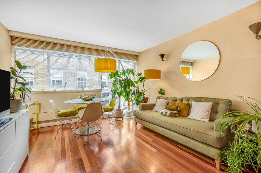 Main image of property: Eaton Row, London, SW1W