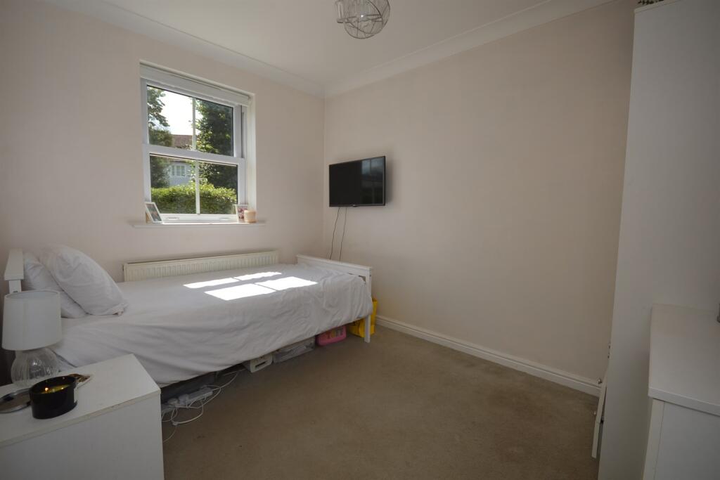 House in Braintree, Black Notley - View 5