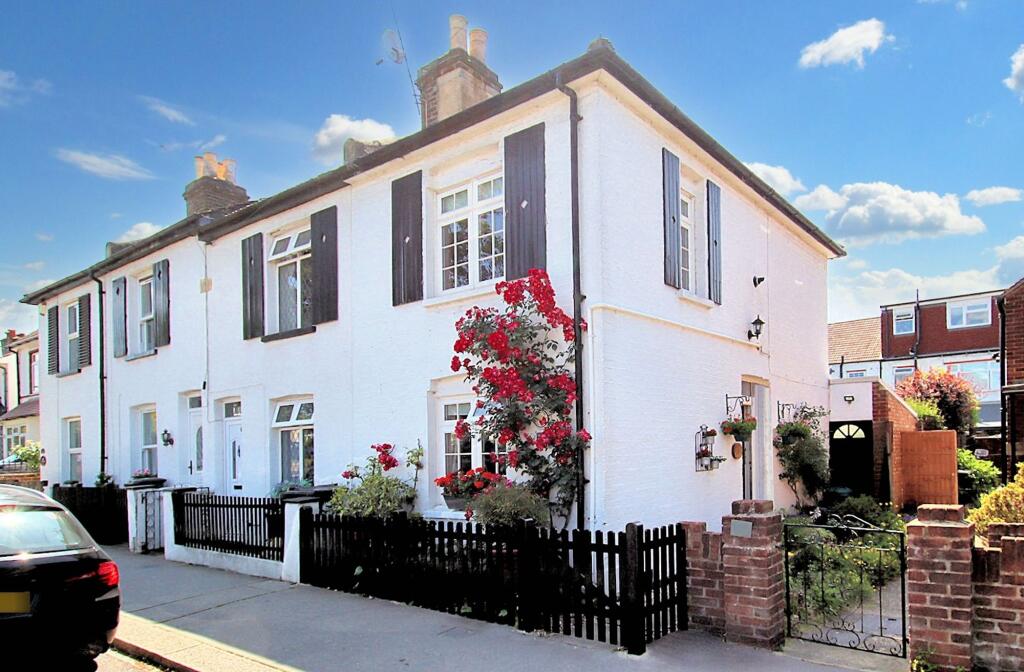 Main image of property: Spring Park Road, Shirley