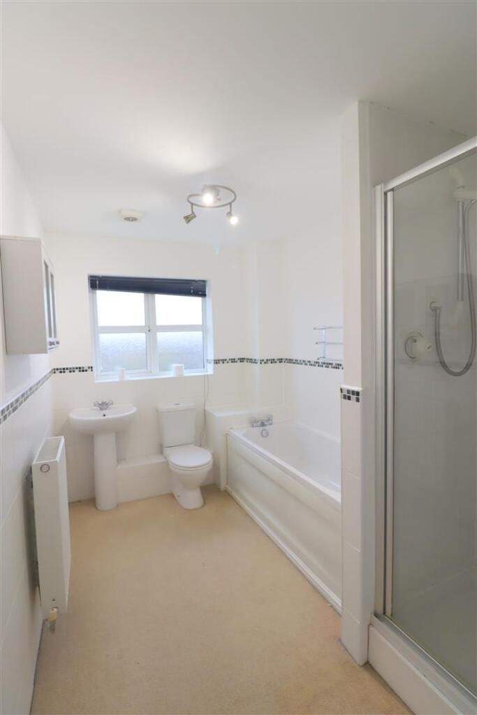 Apartment in Crewe, Leighton - View 3