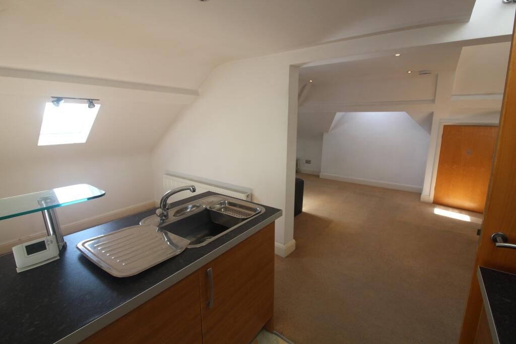 Apartment in Nottingham, The Park - View 3