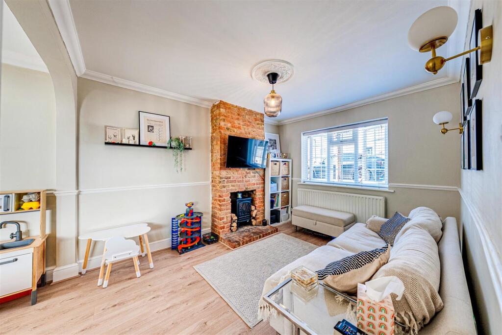 House in London, Wansunt, Crayford - View 3