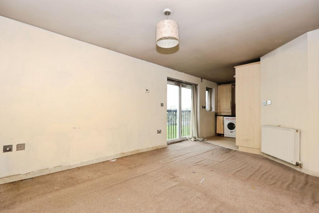 Apartment in Widnes, Halton - View 3