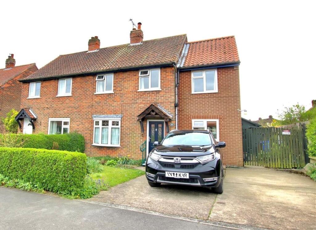 Main image of property: Dale Close, Swanland