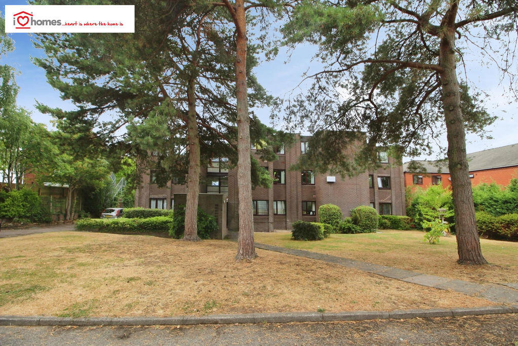 Apartment in Walsall, West Midlands