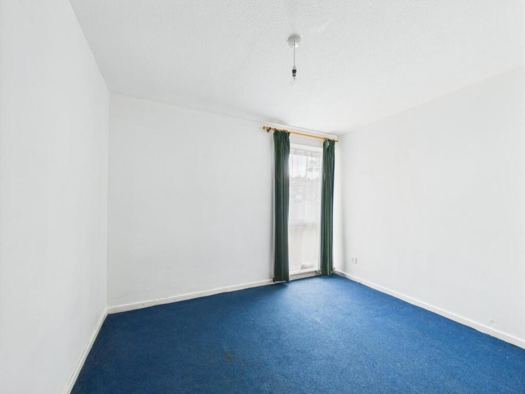 Additional image 7 of Frizley Gardens, Bradford