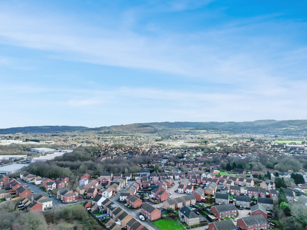 Waun Draw, Caerphilly, CF83 photo 2
