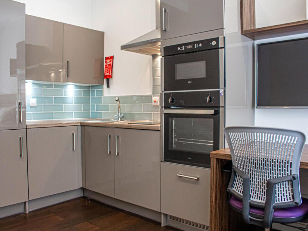 Main image of property: Apt 59, Park Square Residence #612262