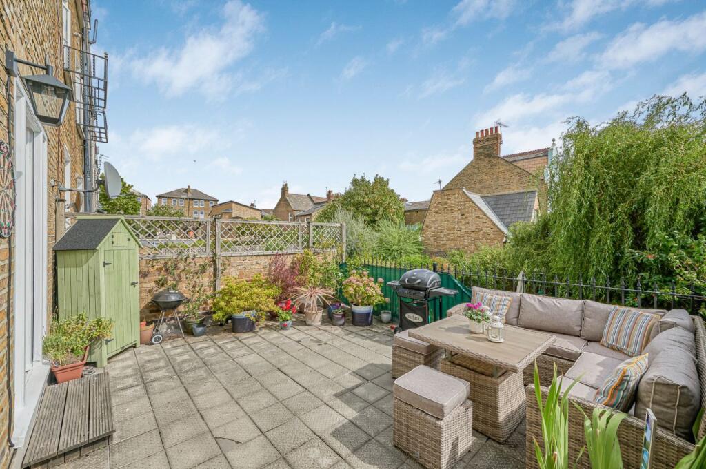 Main image of property: Allfarthing Lane, Wandsworth, London, SW18