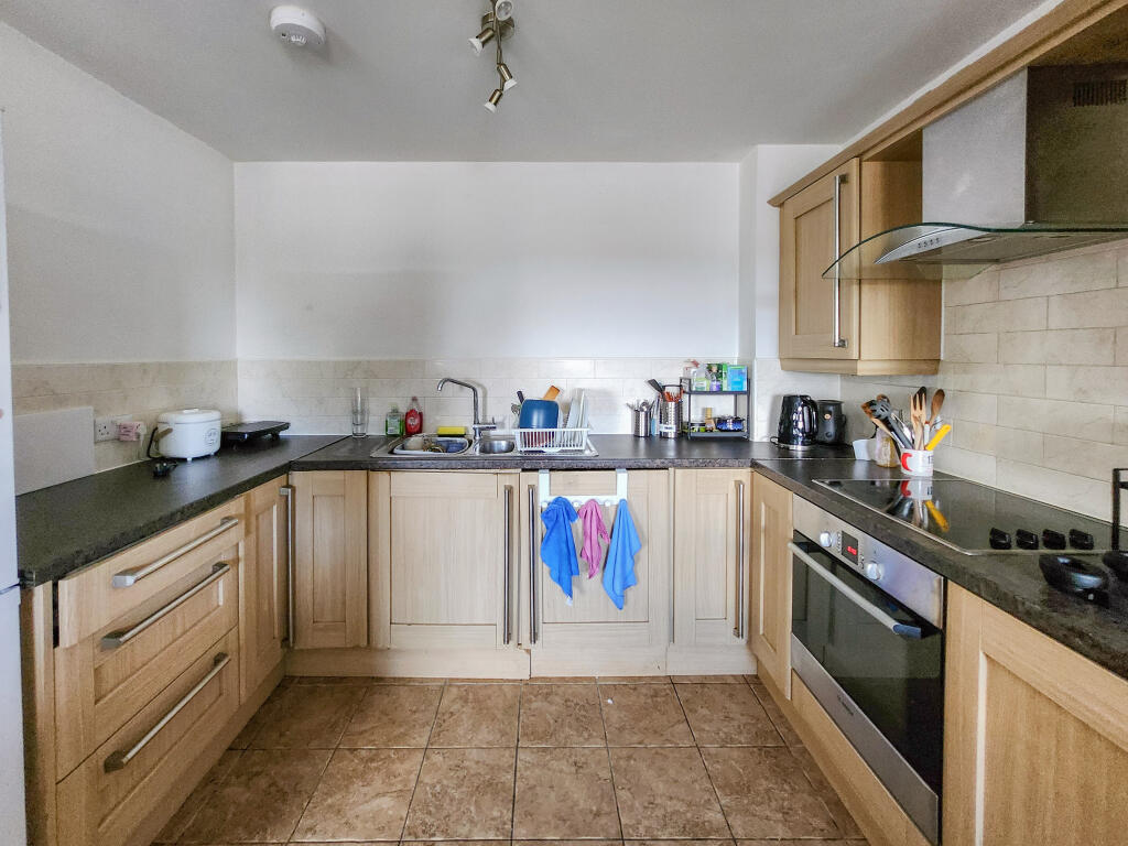 Apartment in Manchester - View 5