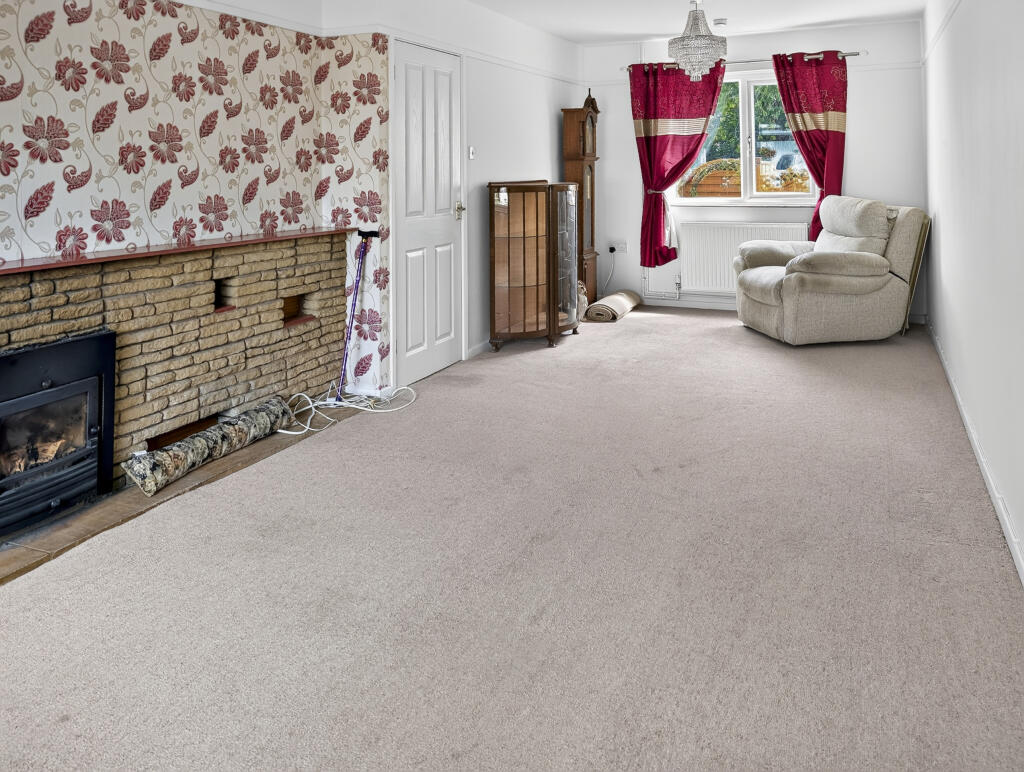 Orchard Way, Cullompton, Devon, EX15 1EJ photo 4
