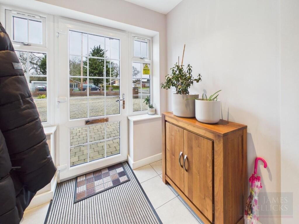 Turnbury Way, Stoneygate, Leicester photo 4