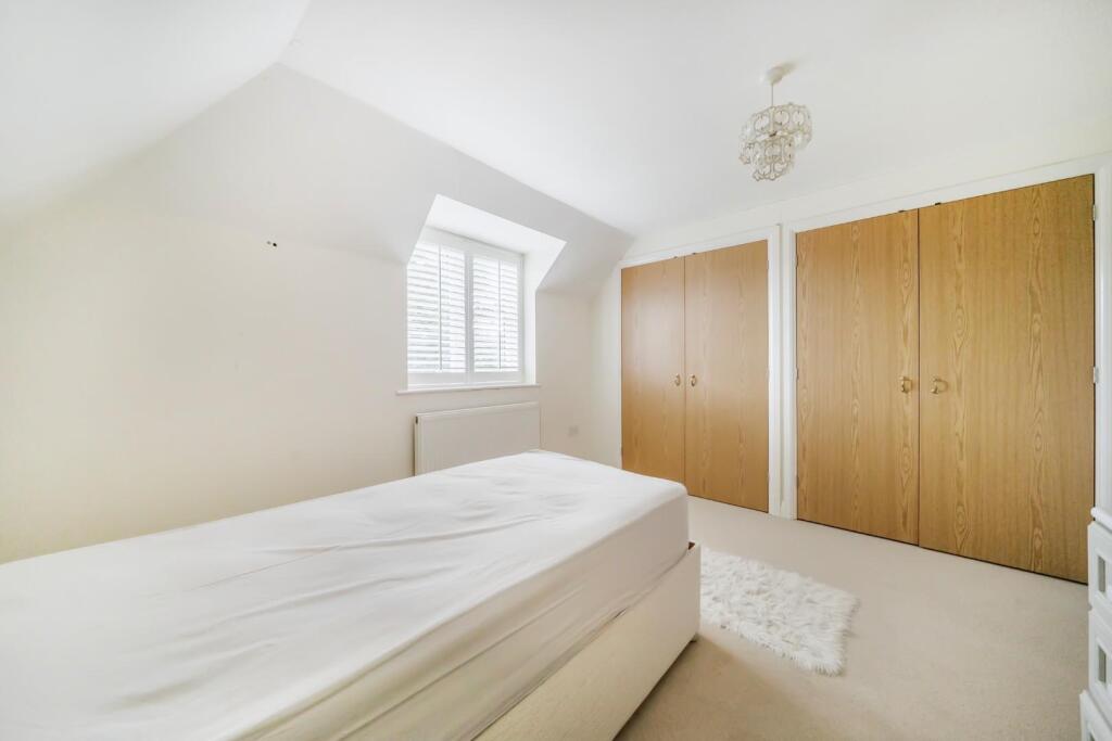 House in Winchester, Denmead - View 4