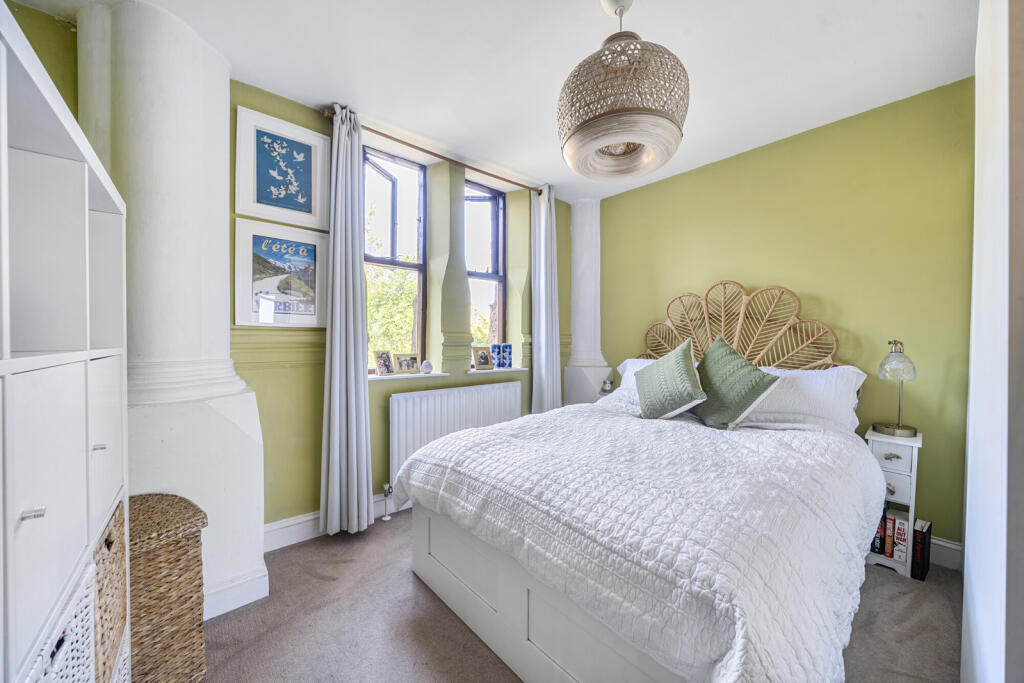 Waldegrave Road, London photo 4