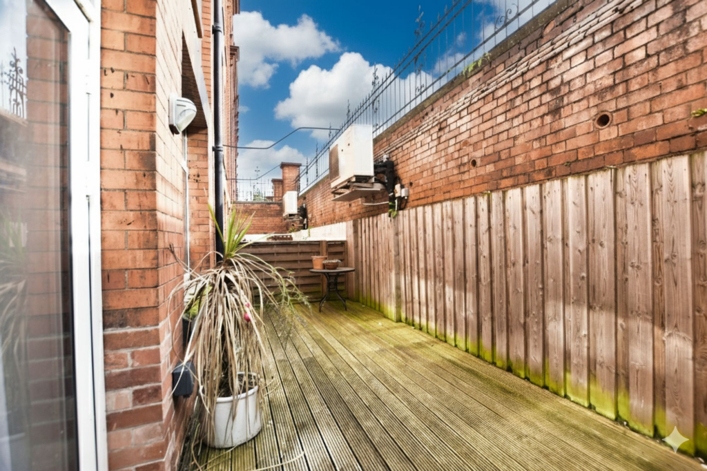 Apartment in Leicester - View 5