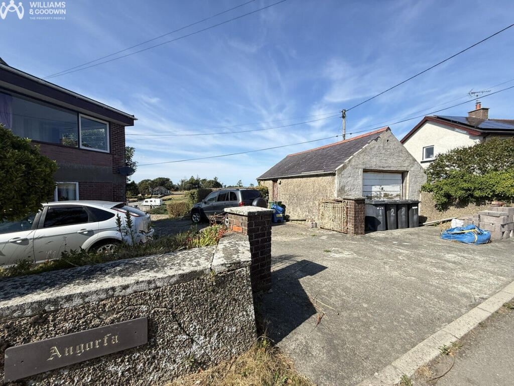 House in Llandudno - View 4