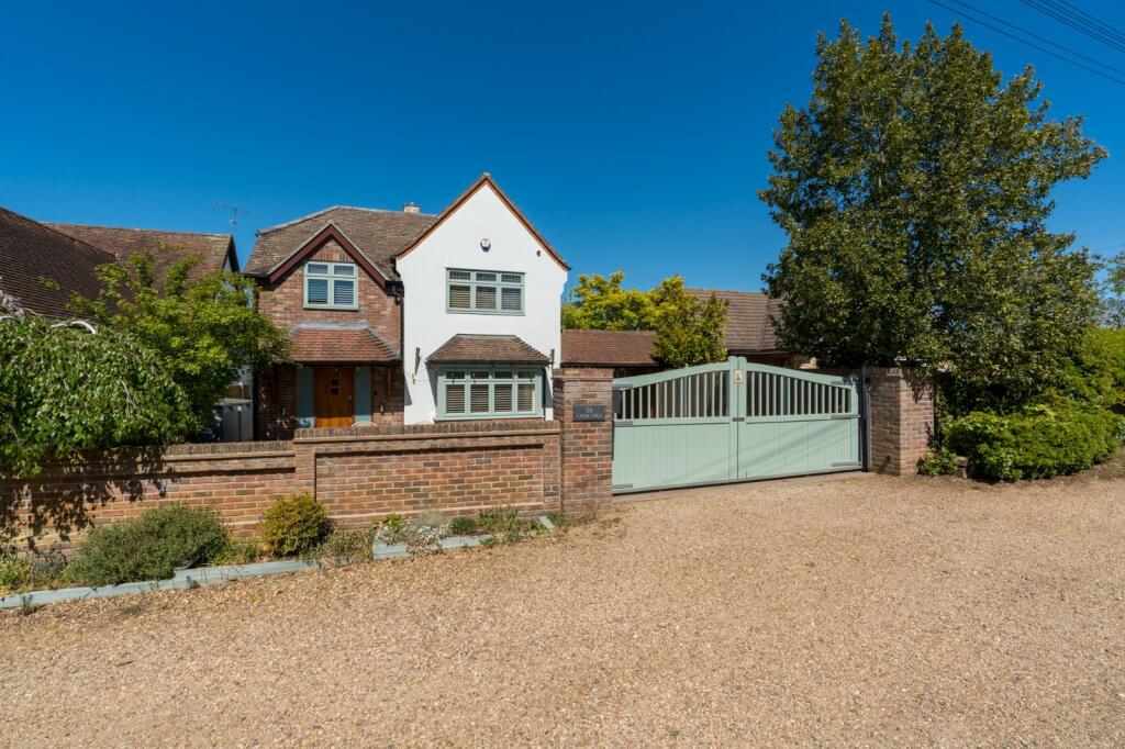Main image of property: Elianore Road, Lexden, Colchester, Essex, CO3