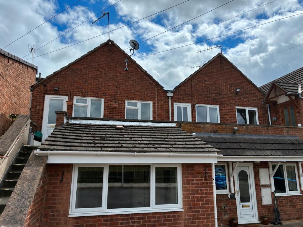 Main image of property: High Street, Bidford-on-avon