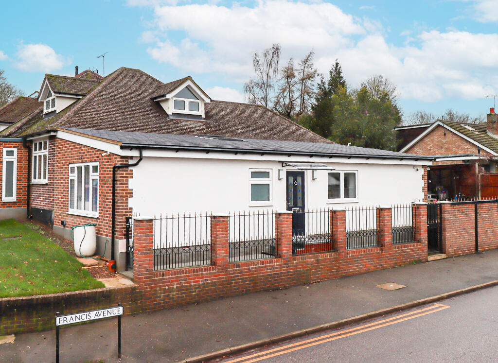 Main image of property: Green Lane, St Albans, St Albans, AL3