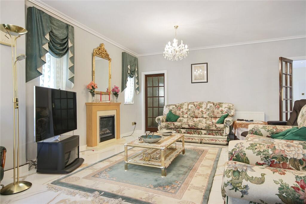House in London - View 5