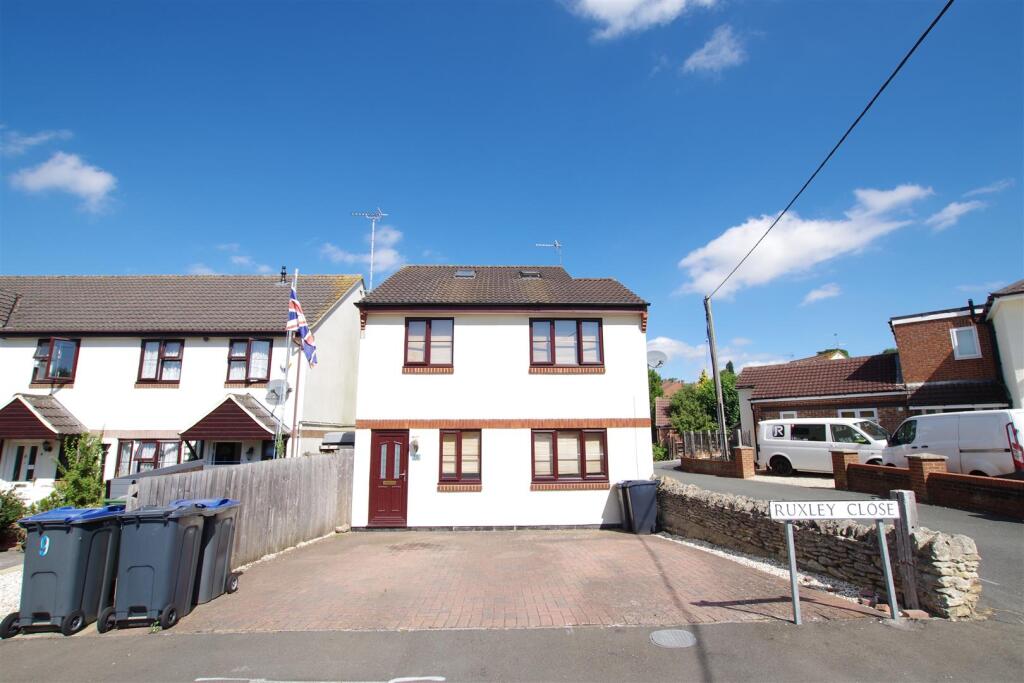 Main image of property: Ruxley Close, Royal Wootton Bassett