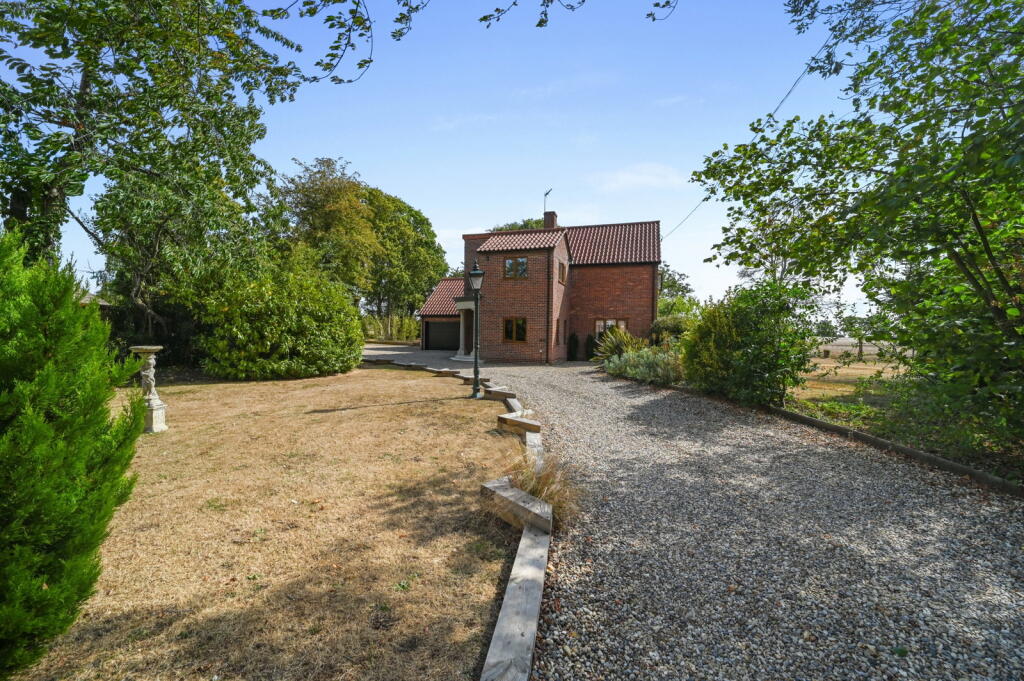 Main image of property: Cherry Thatch, Hadleigh Heath