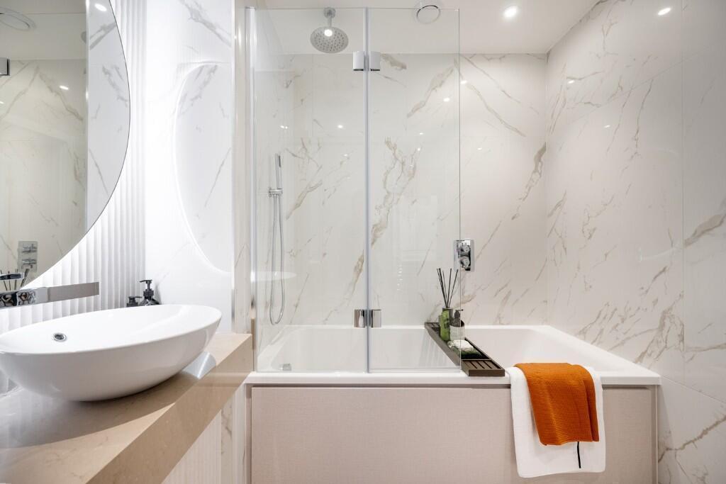 Apartment in London - More