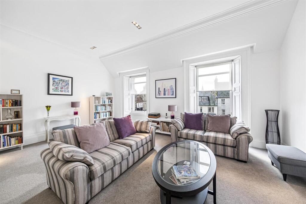Apartment in Kirkcaldy - View 2