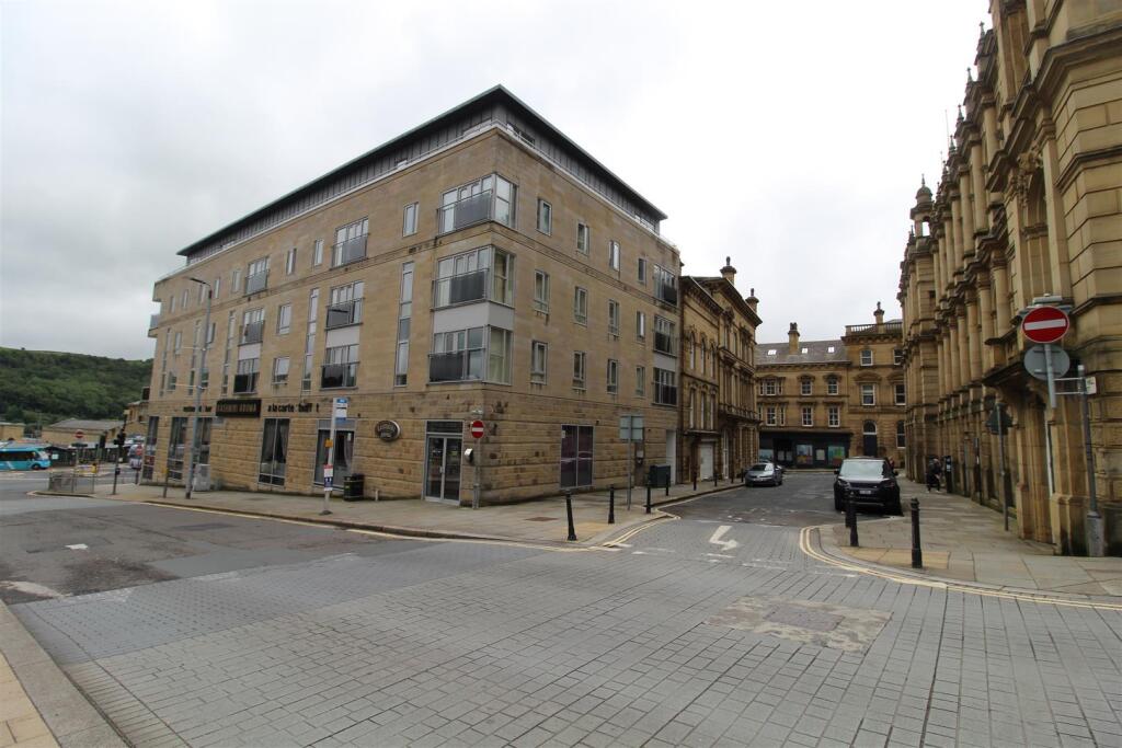 Main image of property: Calder Court, Halifax centre