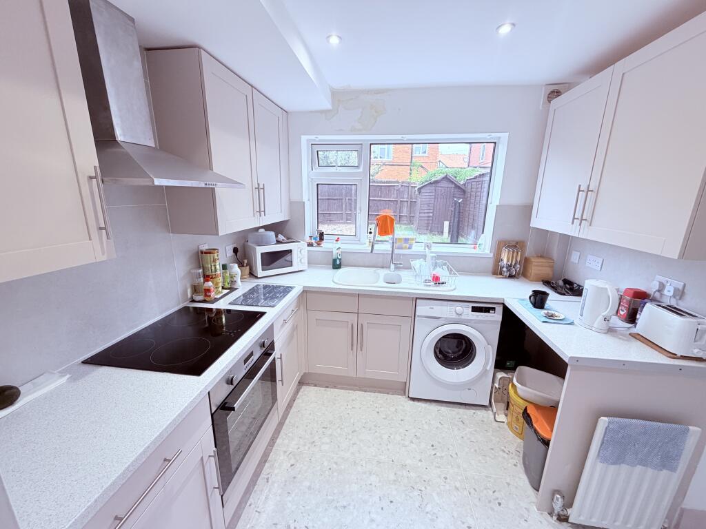 House in Leicester - View 5