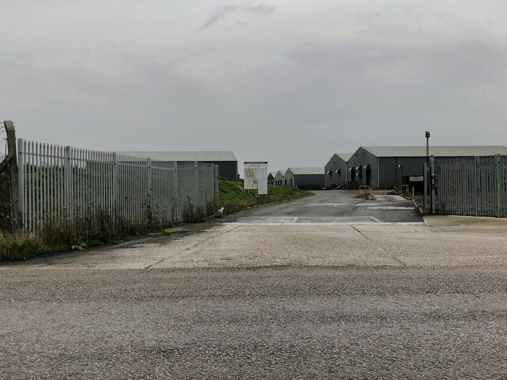 Honeypot entrance view.jpg