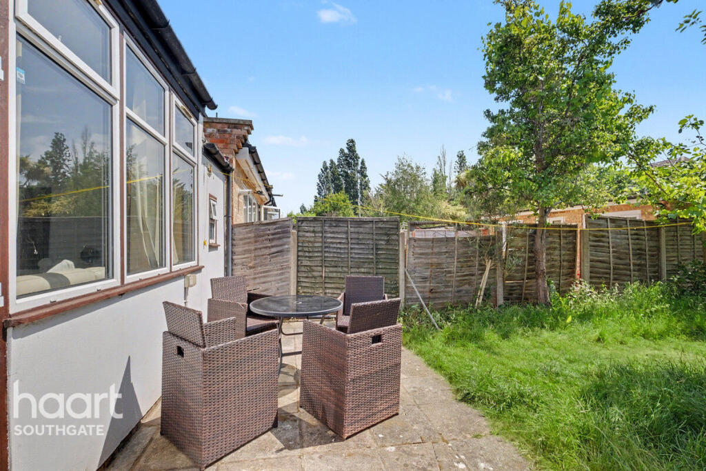Main image of property: Arcadian Gardens, London