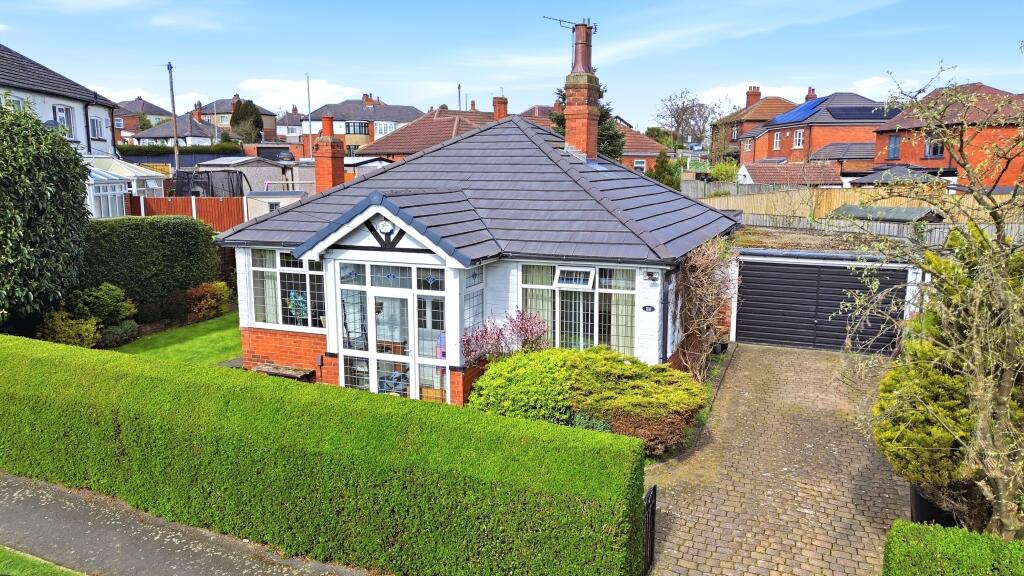 2-bed house on Howard Avenue, Leeds, LS15, £325,000