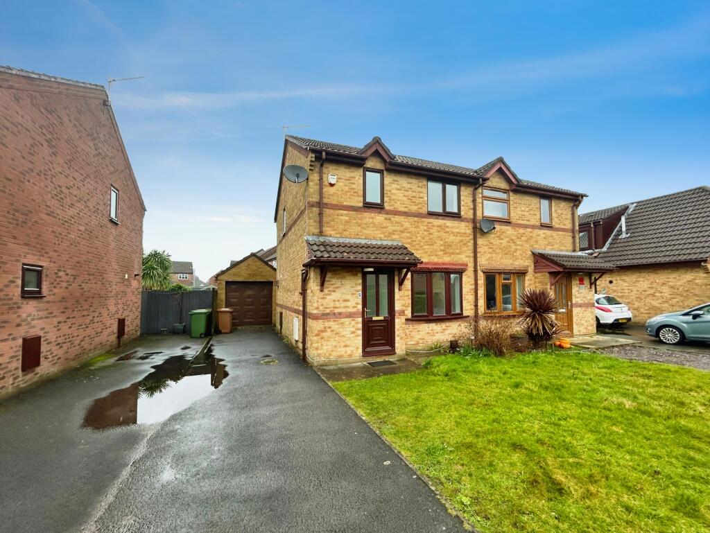 Main image of property: Heol Erw-Y-Rhos, Caerphily