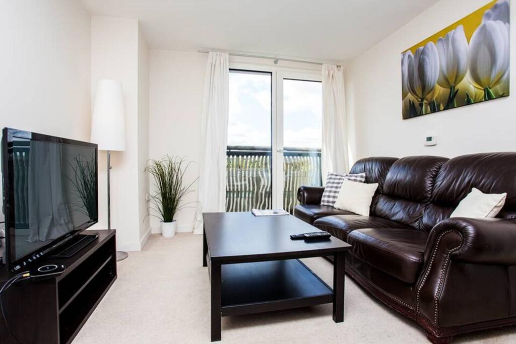Main image of property: Grosvenor Waterside, Pimlico, London, SW1W