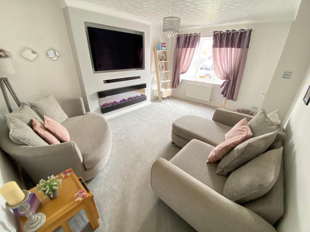 House in Stoke-on-Trent - View 2
