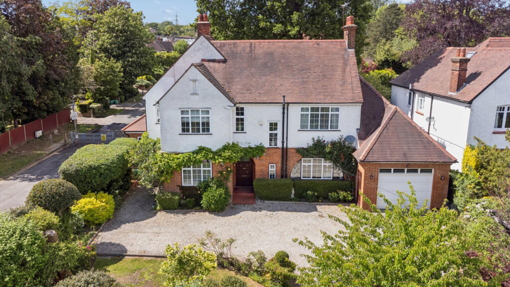 Main image of property: Kewferry Road, Northwood, HA6 2PE