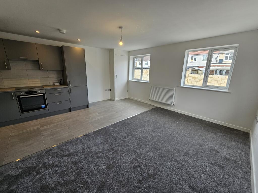 Main image of property: Chester Mews, LU4