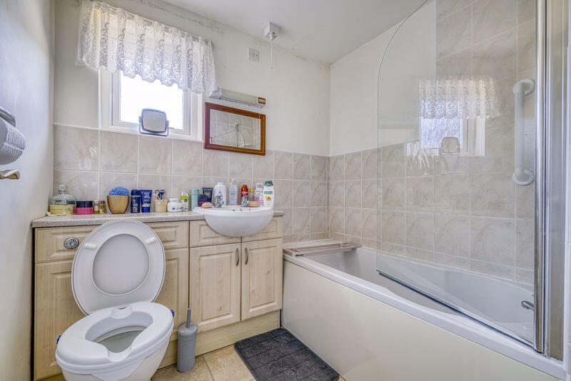 Additional image 22 of Butleigh, spacious and light accommodation in quiet cul-de-sac 