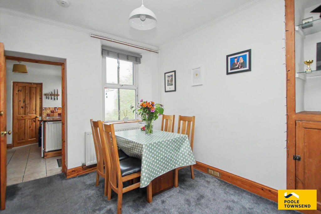 House in Lancaster, Ulverston - More