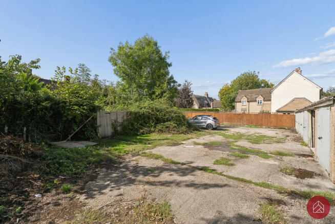 Courtyard & Garages